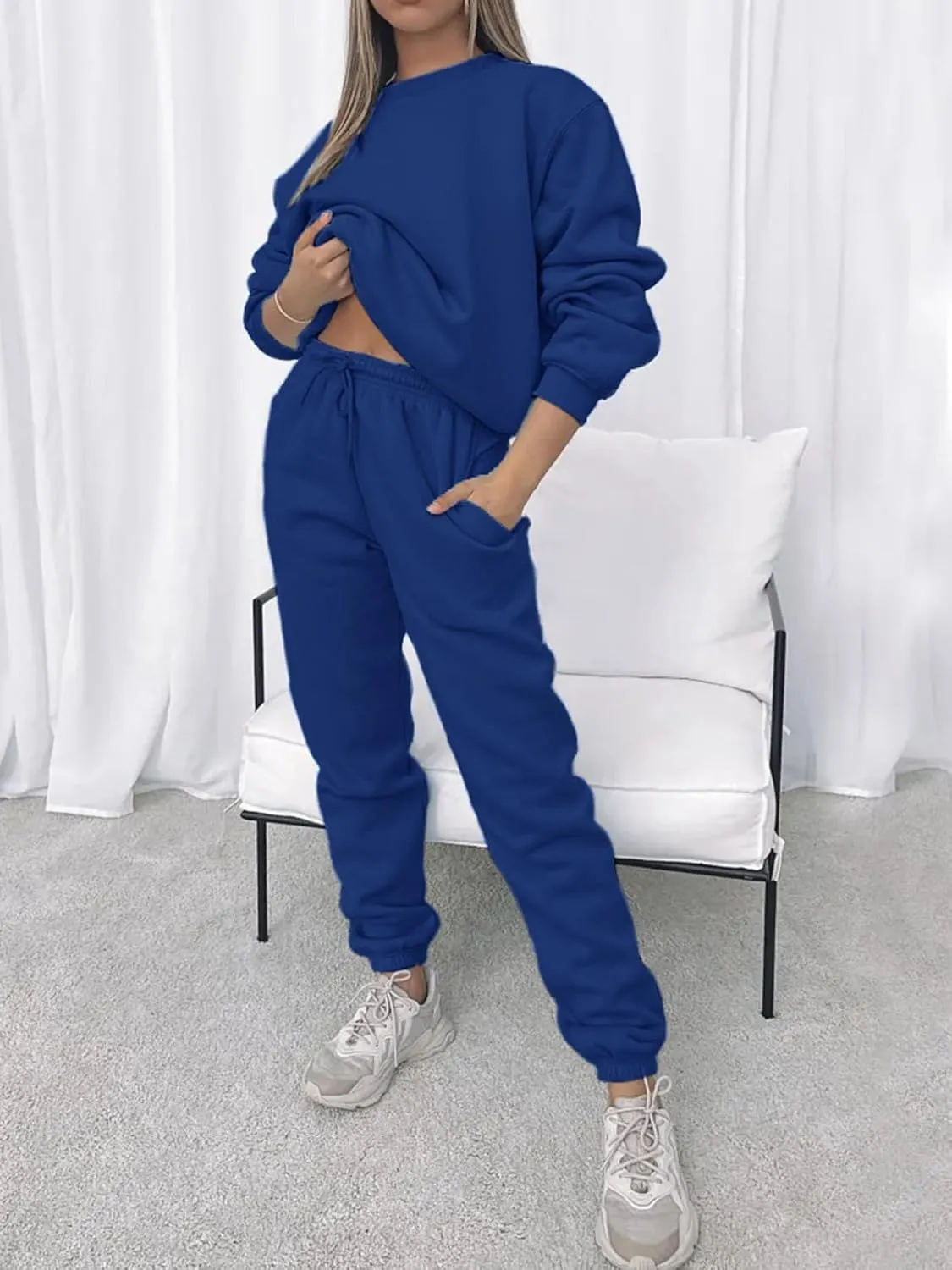 Alunzoem Jogger Sets for Women 2 Piece Sweatsuit Outfits Long Sleeve Pullover Sweatshirt Pants Set Tracksuit