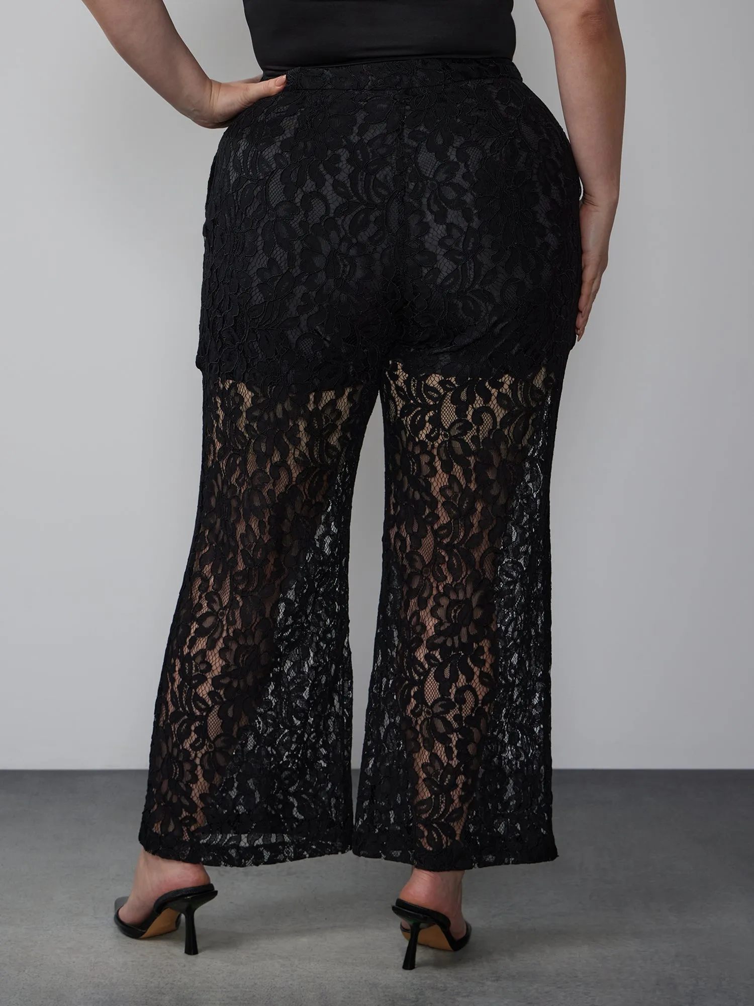 Plus Lace Straight Leg Pant